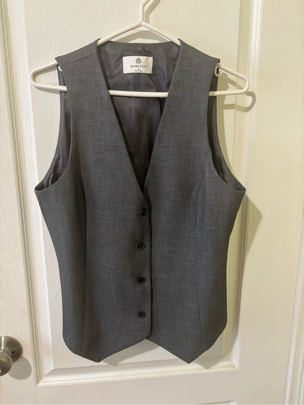 Babaton Director Gray Vest - Tailored V-Neck - Picture 2 of 5